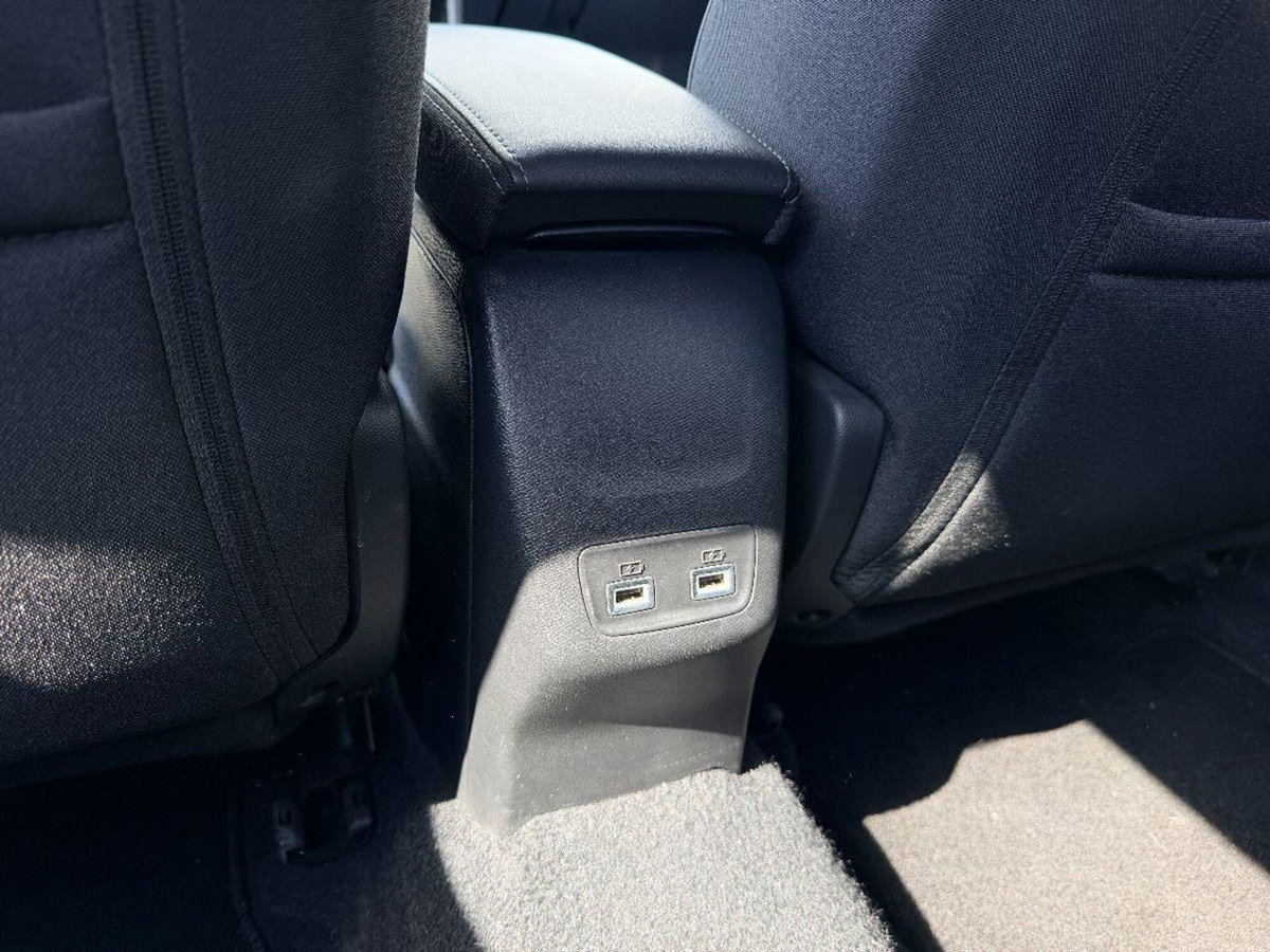 Peugeot 2008 PureTech 100 S&S Allure Pack (13)