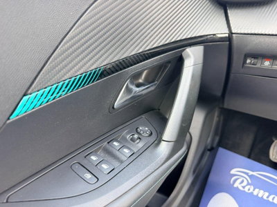 Peugeot 2008 PureTech 100 S&S Allure Pack (14)