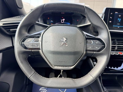 Peugeot 2008 PureTech 100 S&S Allure Pack (19)