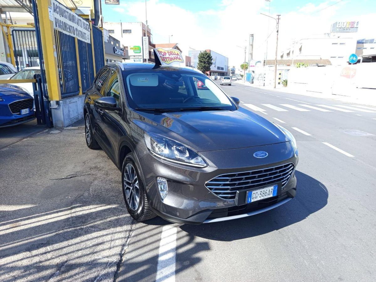Ford Kuga 1.5 TDCI 120 CV S&S 2WD Plus (3)