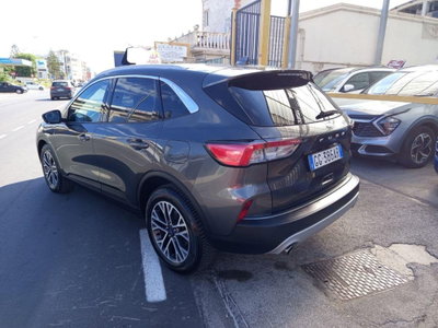 Ford Kuga 1.5 TDCI 120 CV S&S 2WD Plus (6)