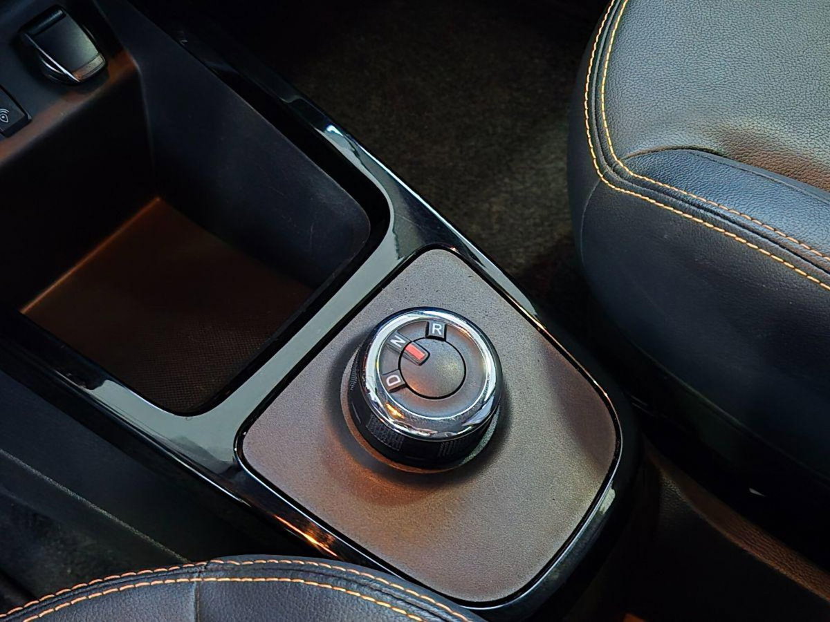 Dacia Spring Comfort Plus Electric 45 (10)