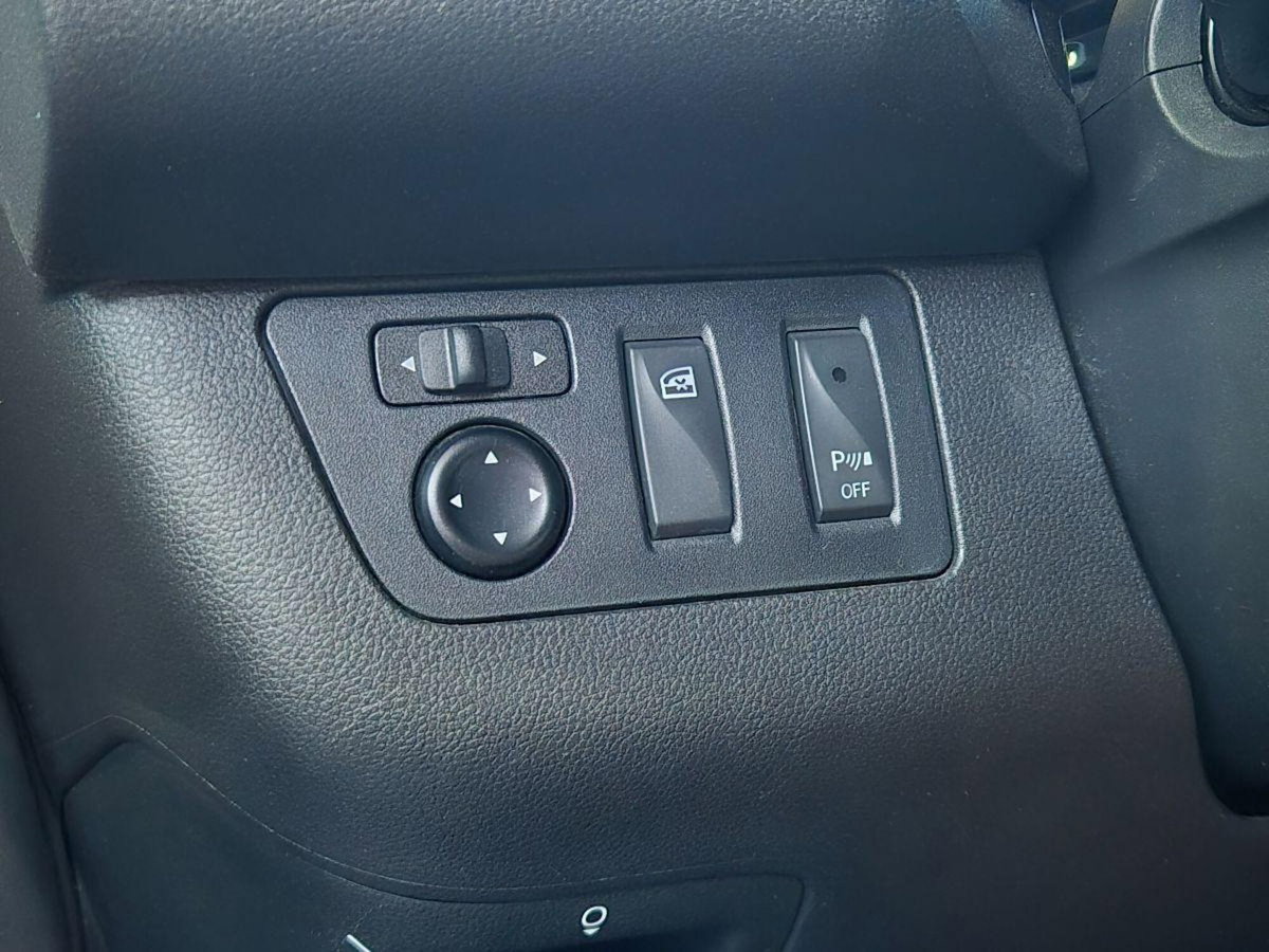 Dacia Spring Comfort Plus Electric 45 (16)