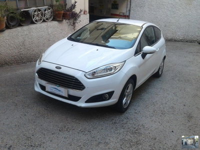Ford Fiesta 1.6 TDCi 95CV 3 porte Titanium (15)