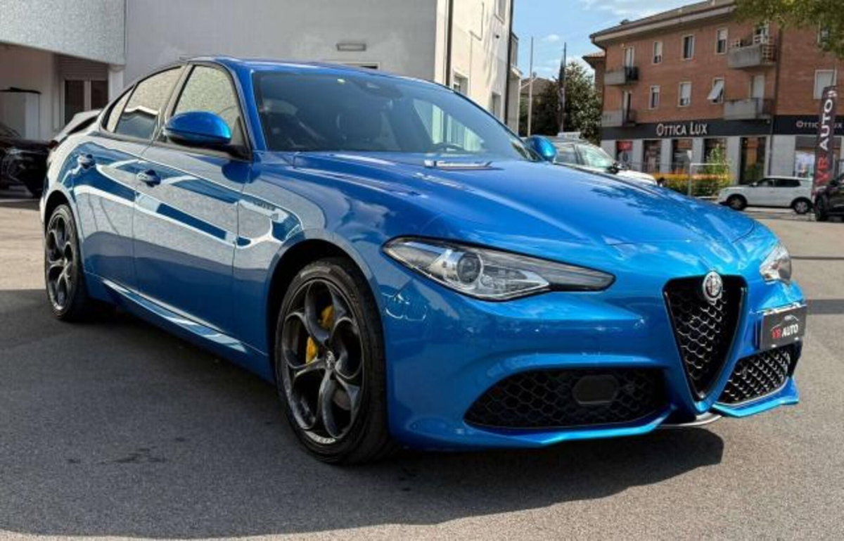 Alfa Romeo Giulia 2.0 t Veloce Q4 280cv auto (6)
