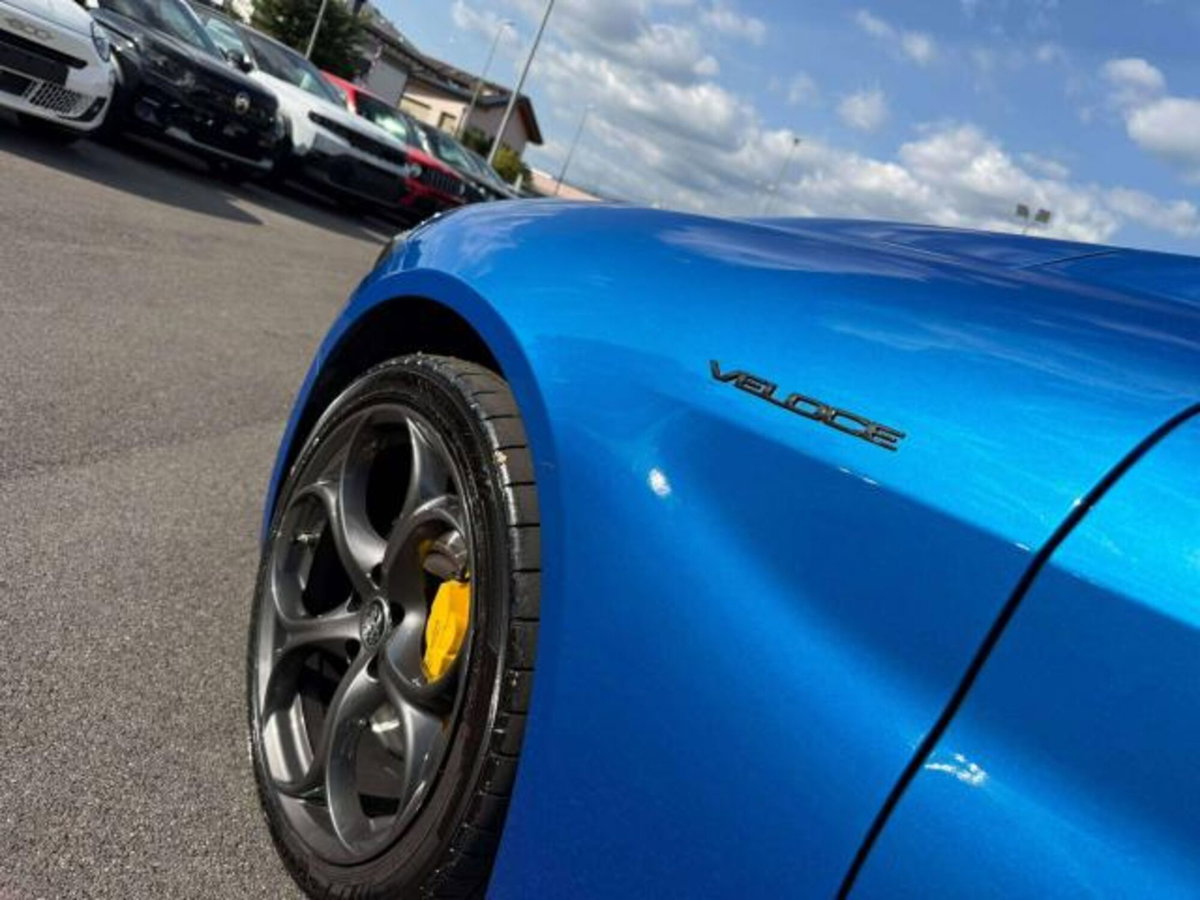 Alfa Romeo Giulia 2.0 t Veloce Q4 280cv auto (7)