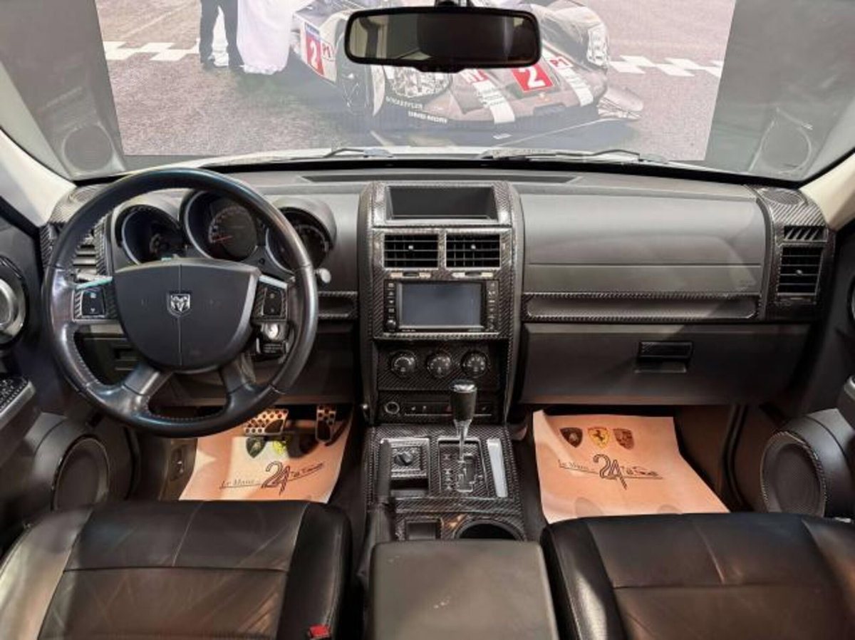Dodge Nitro 4.0 R/T 4WD (12)