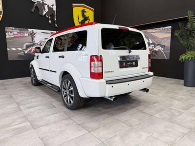 Dodge Nitro 4.0 R/T 4WD (7)