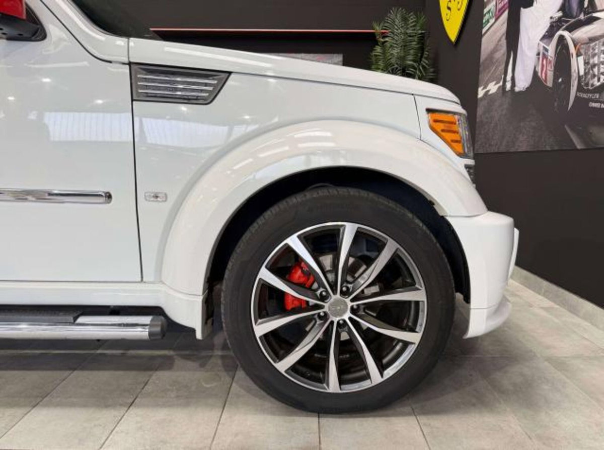 Dodge Nitro 4.0 R/T 4WD (8)