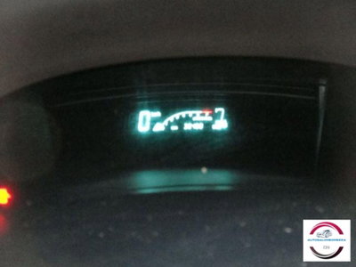 Toyota Yaris 16V cat 5 porte aut. Sol (10)
