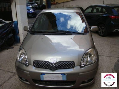 Toyota Yaris 16V cat 5 porte aut. Sol (3)