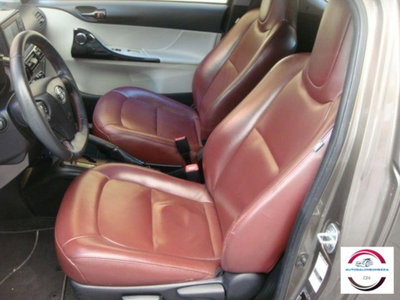 Toyota iQ 1.0 CVT Lounge (11)