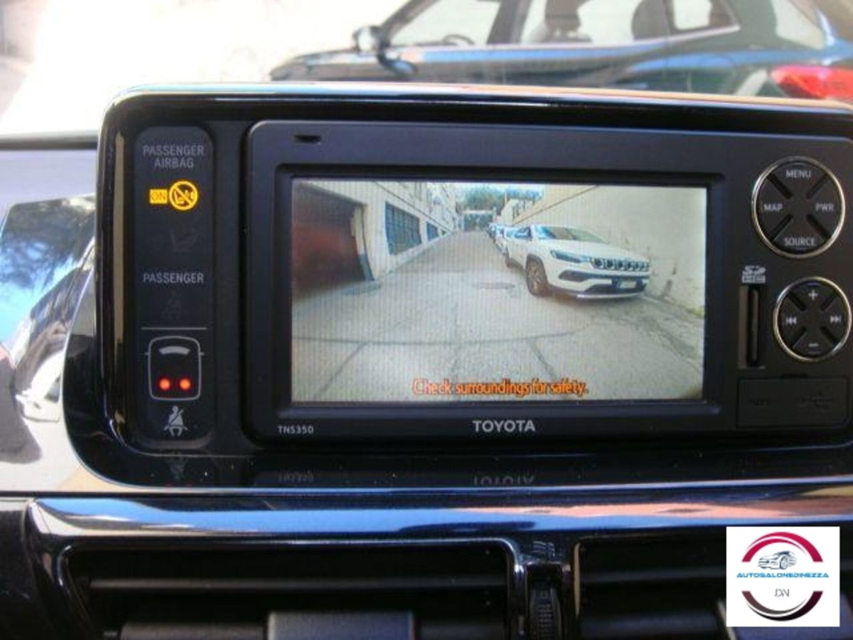 Toyota iQ 1.0 CVT Lounge (19)