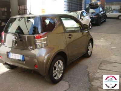 Toyota iQ 1.0 CVT Lounge (6)