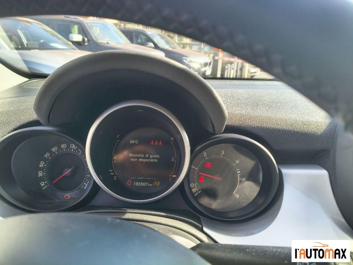 Fiat 500X 1.6 MultiJet 120 CV Opening Edition (10)