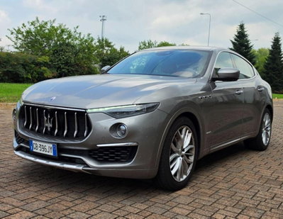 Maserati Levante Levante V6 Diesel AWD Granlusso usata