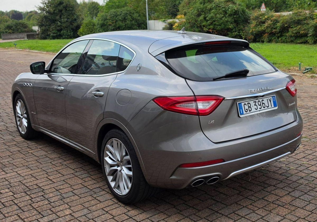 Maserati Levante Levante V6 Diesel AWD Granlusso (12)