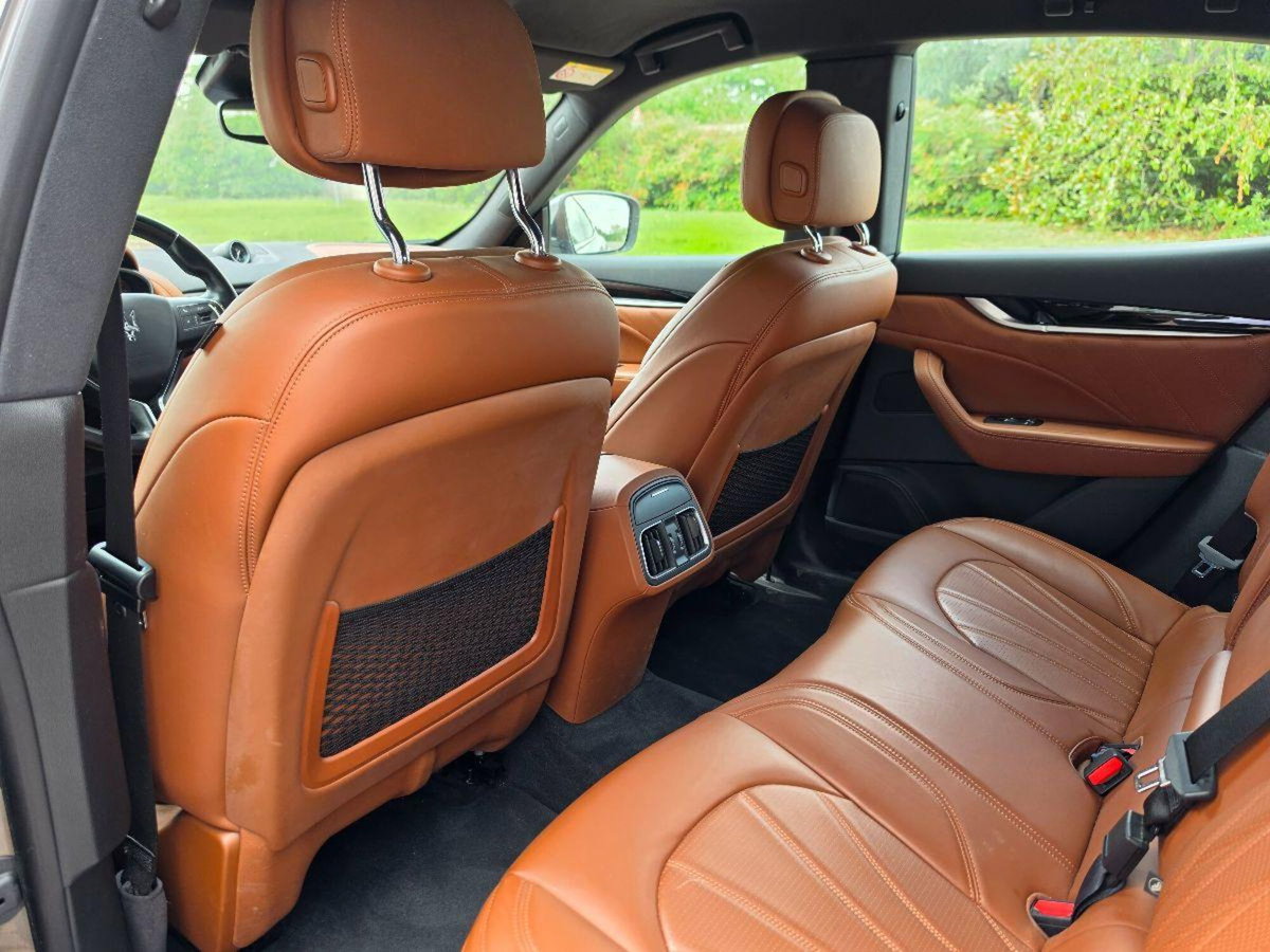 Maserati Levante Levante V6 Diesel AWD Granlusso (20)