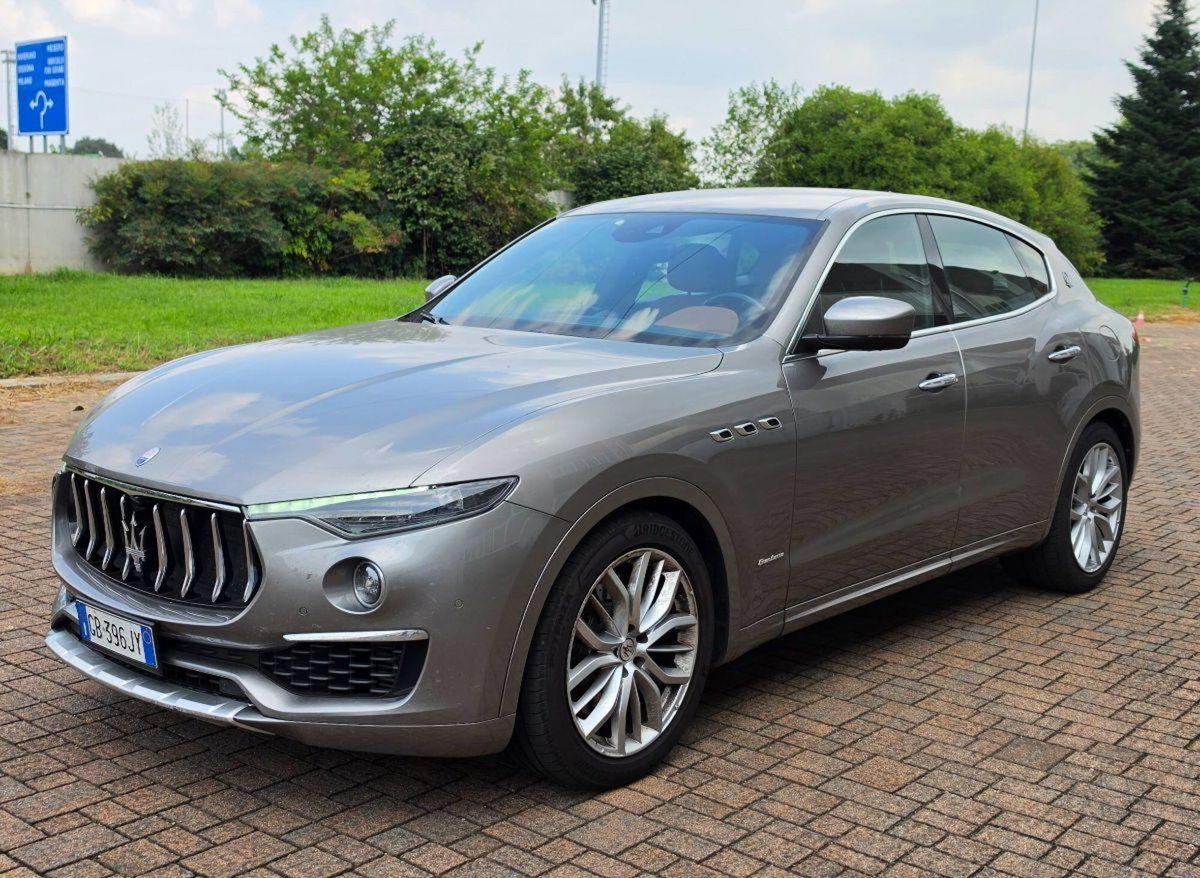 Maserati Levante Levante V6 Diesel AWD Granlusso (3)