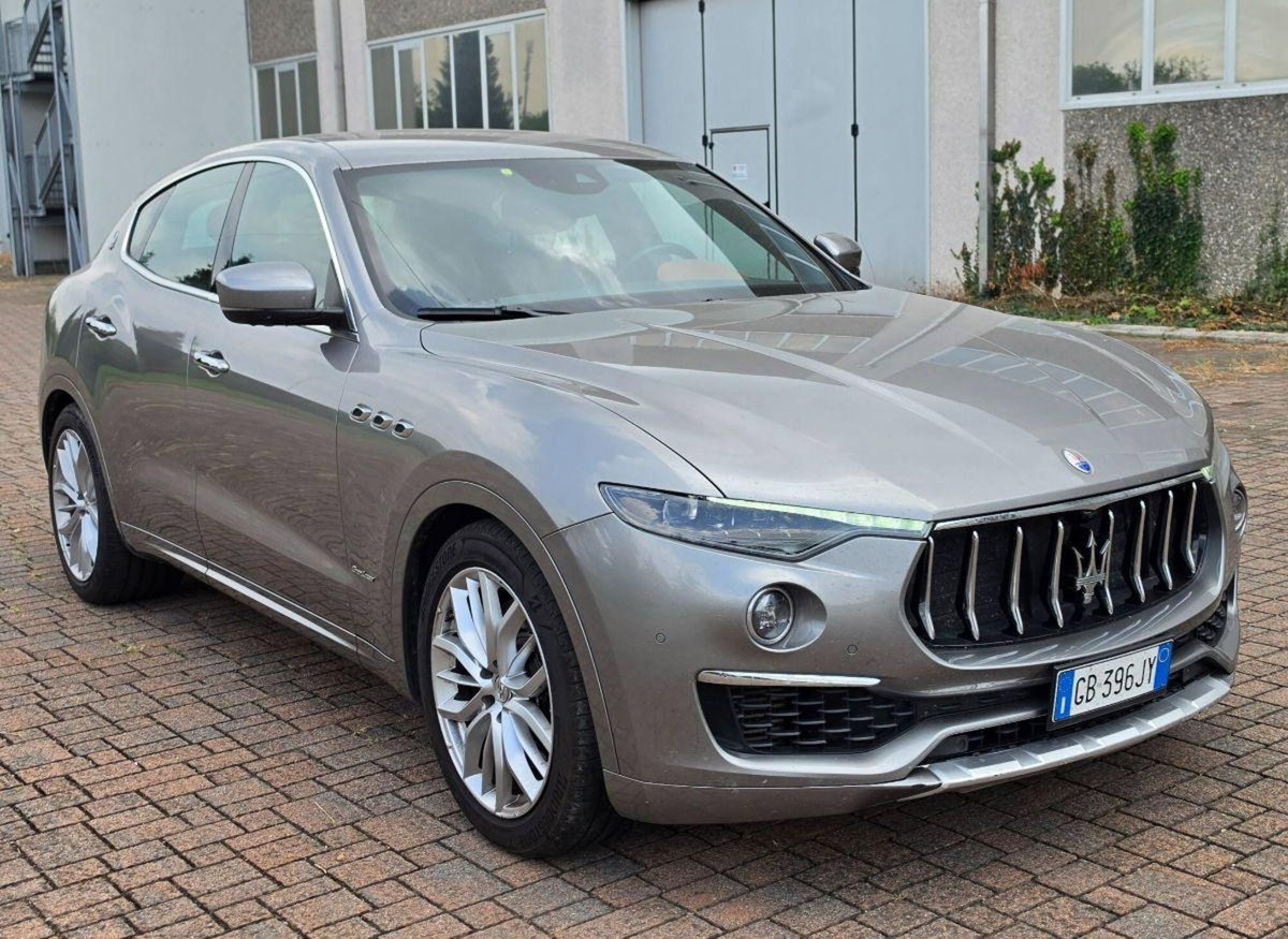 Maserati Levante Levante V6 Diesel AWD Granlusso (8)