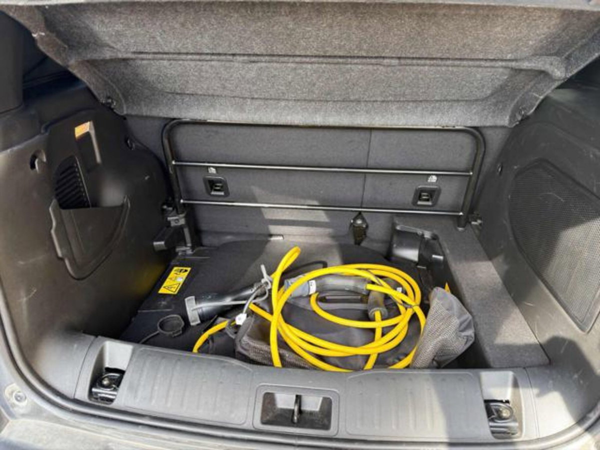 Jeep Renegade 1.3 T4 190CV PHEV 4xe AT6 Business Plus (10)