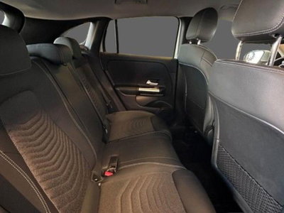 Mercedes-Benz GLA SUV 200 d Progressive Advanced Plus 4matic auto (5)