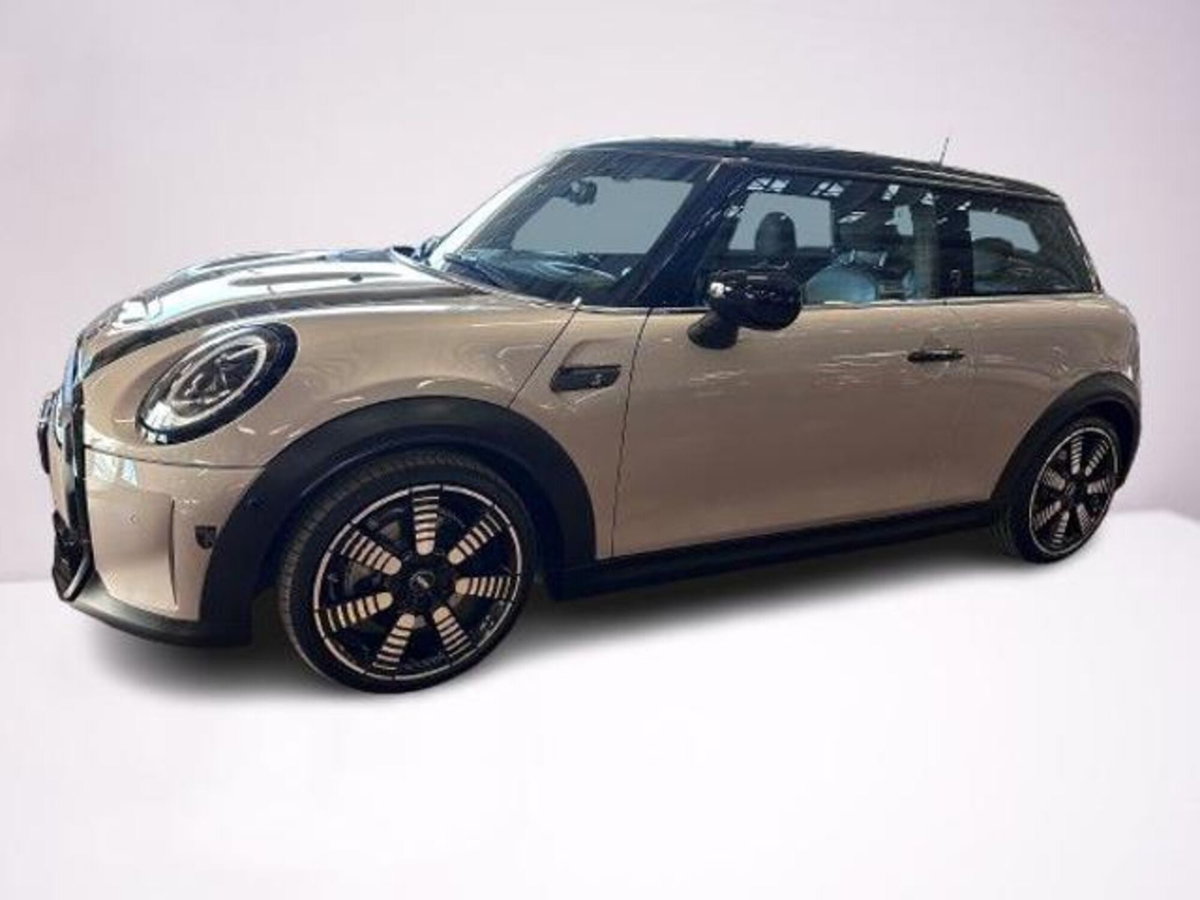 MINI Mini 2.0 Cooper S Yours (2)