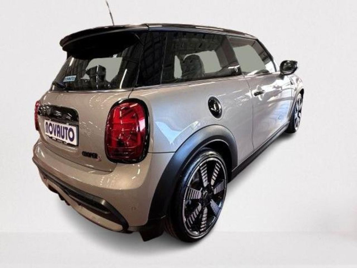 MINI Mini 2.0 Cooper S Yours (6)