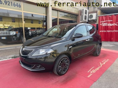 Lancia Ypsilon 1.0 FireFly 5 porte S&S Hybrid Gold Plus usata