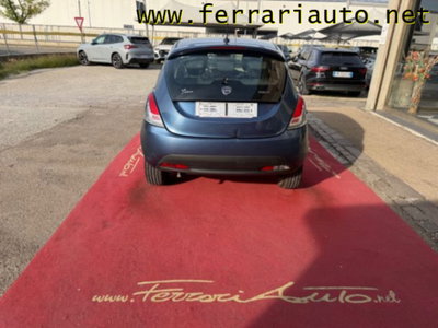Lancia Ypsilon 1.0 FireFly 5 porte S&S Hybrid Silver Plus (14)