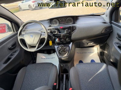 Lancia Ypsilon 1.0 FireFly 5 porte S&S Hybrid Silver Plus (15)