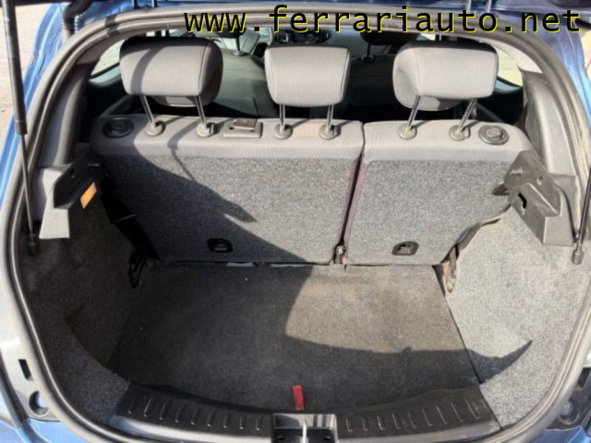Lancia Ypsilon 1.0 FireFly 5 porte S&S Hybrid Silver Plus (17)
