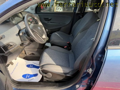Lancia Ypsilon 1.0 FireFly 5 porte S&S Hybrid Silver Plus (7)