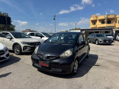 Toyota Aygo 1.0 12V VVT-i 5 porte Sol usata