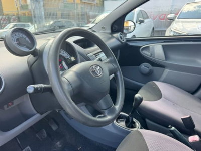 Toyota Aygo 1.0 12V VVT-i 5 porte Sol (10)