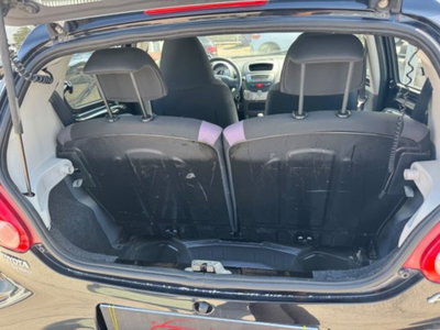 Toyota Aygo 1.0 12V VVT-i 5 porte Sol (12)
