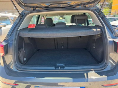Volkswagen Golf 2.0 TDI SCR Life (19)