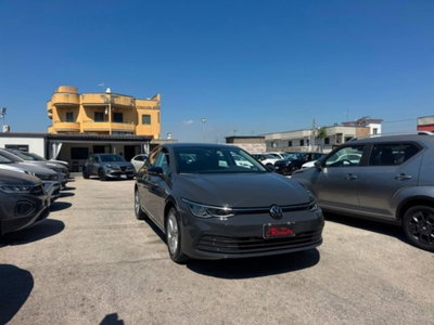 Volkswagen Golf 2.0 TDI SCR Life (3)