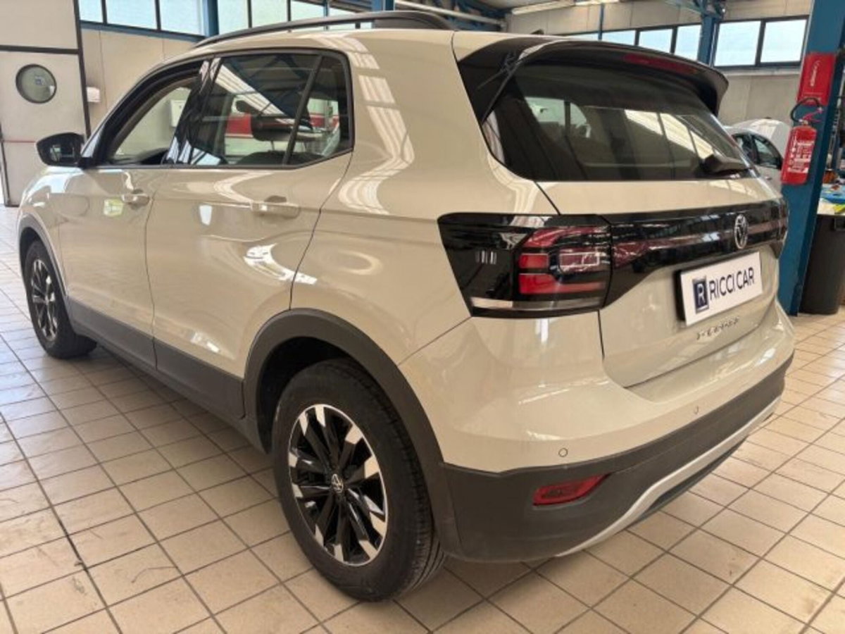 Volkswagen T-Cross 1.0 TSI Style BMT (6)