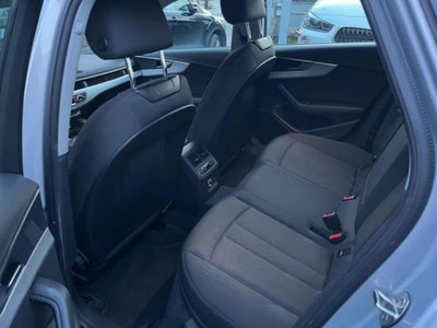 Audi A4 Avant 2.0 TDI 150 CV S tronic Business Sport (13)
