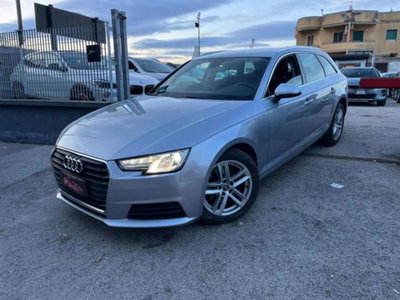 Audi A4 Avant 2.0 TDI 150 CV S tronic Business Sport (4)