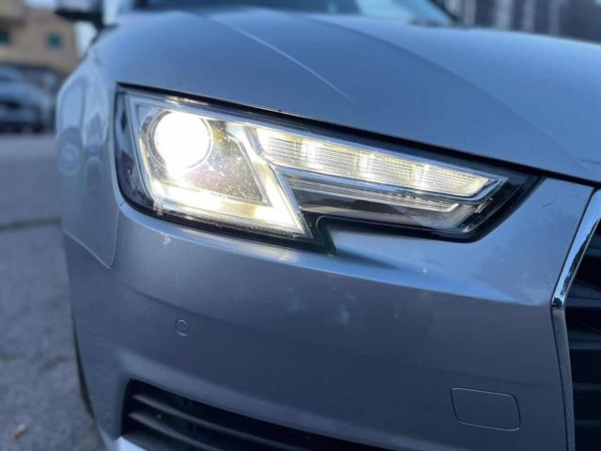 Audi A4 Avant 2.0 TDI 150 CV S tronic Business Sport (5)