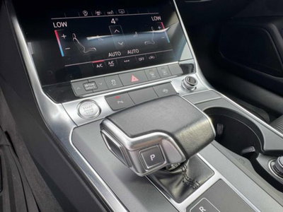 Audi A6 Avant 40 2.0 TDI quattro ultra S tronic Design (19)