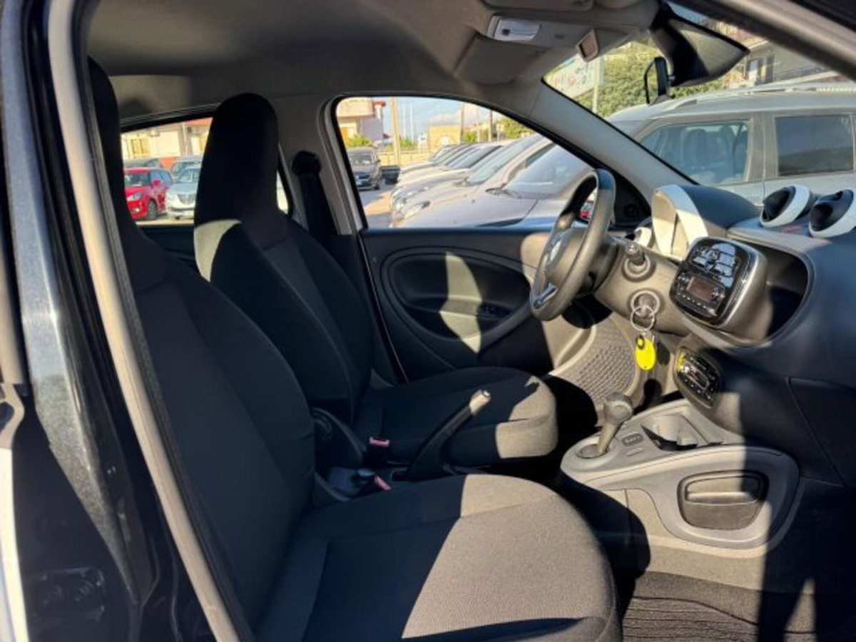 smart forfour forfour 70 1.0 twinamic Passion (10)