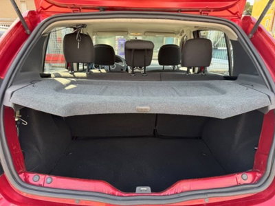 Dacia Sandero Stepway 1.6 8V 90CV (14)