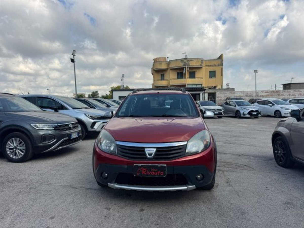 Dacia Sandero Stepway 1.6 8V 90CV (3)