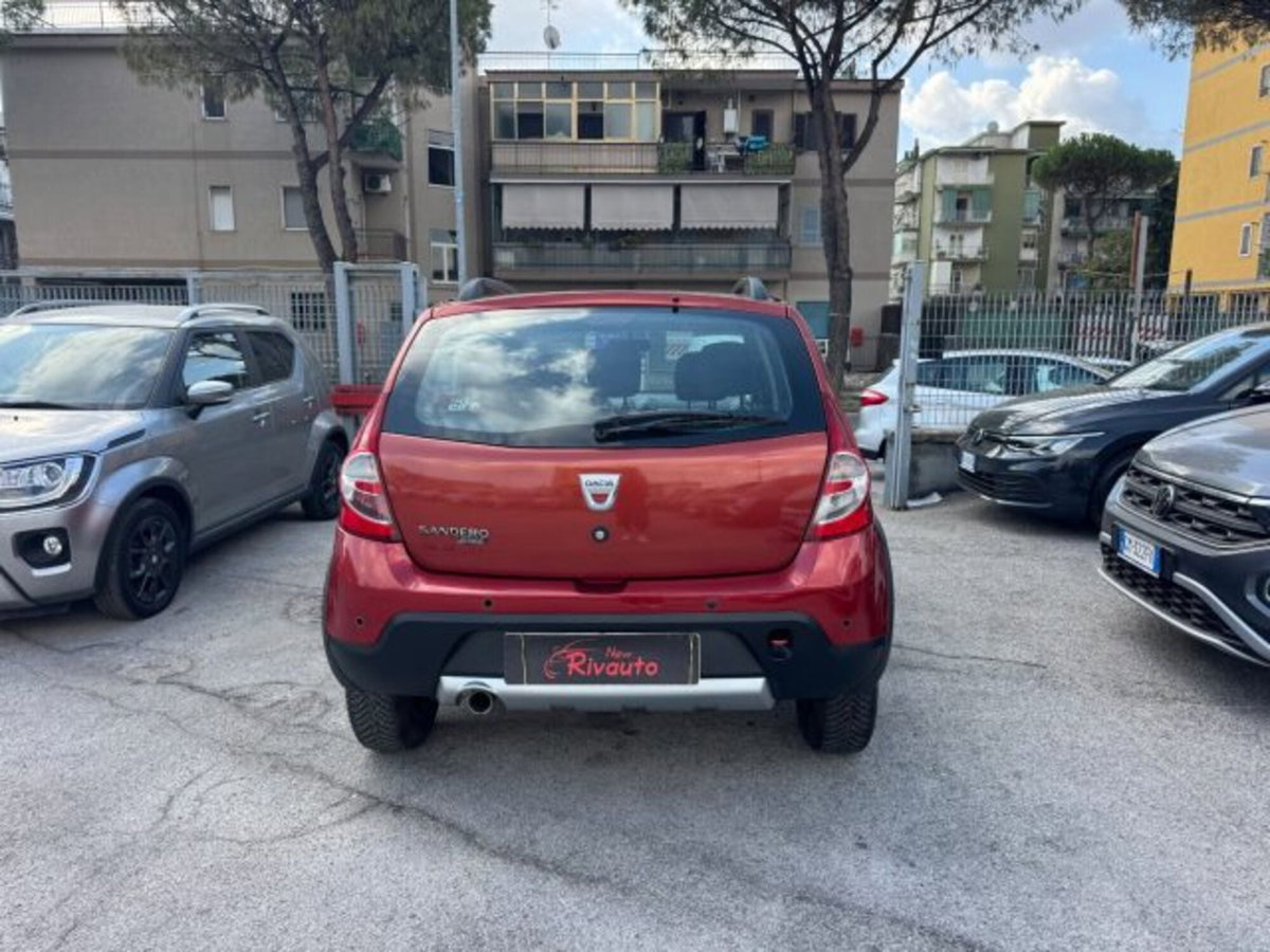 Dacia Sandero Stepway 1.6 8V 90CV (9)
