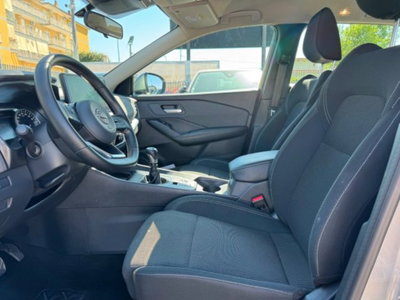 Nissan Qashqai 1.3 mhev Acenta 2wd 140cv (9)