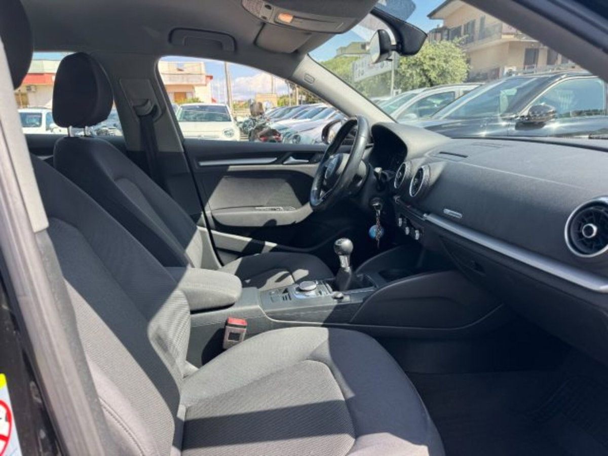 Audi A3 Sportback 30 TDI Sport (14)