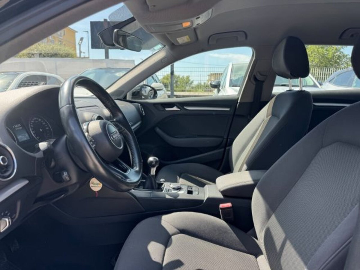 Audi A3 Sportback 30 TDI Sport (9)